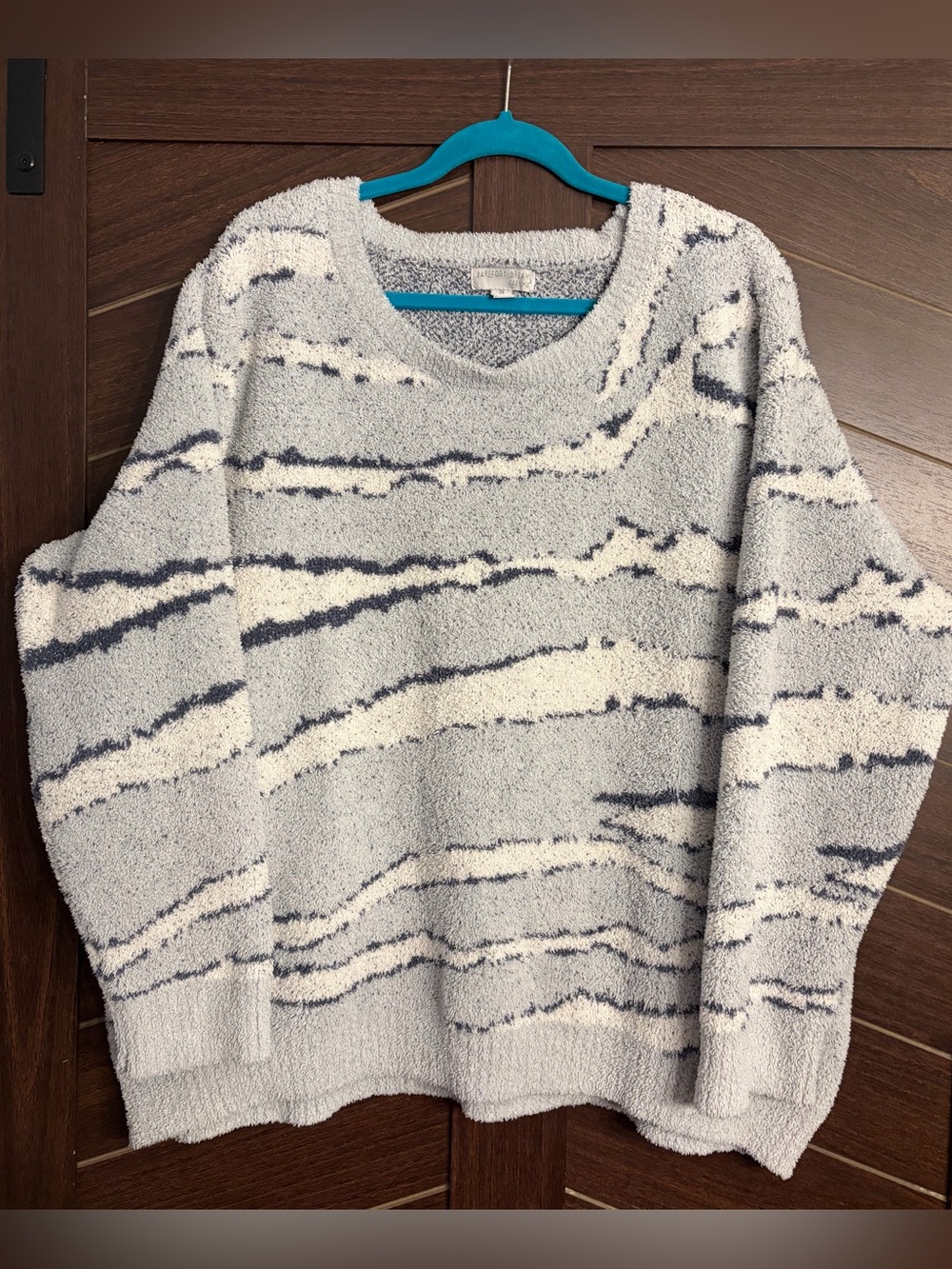 Barefoot Dreams Cozychic blue zebra crew neck pullover 2X